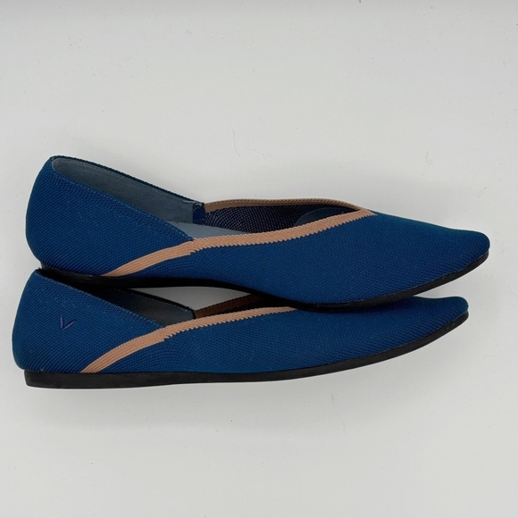 Vivaia Pointed-Toe V-Cut Flats 40 9 Marine Blue Tan - Picture 5 of 10